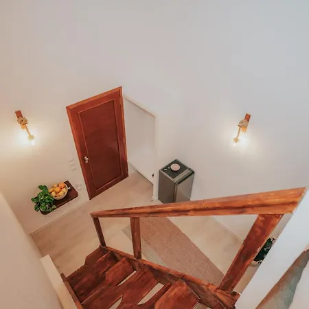 Fireplace Escape Arájova