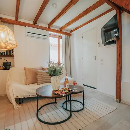 Fireplace Escape Apartamento Arájova
